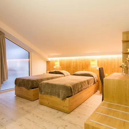 住宿加早餐酒店 Col De Le Mole - Dolomiti Bellunesi 3*