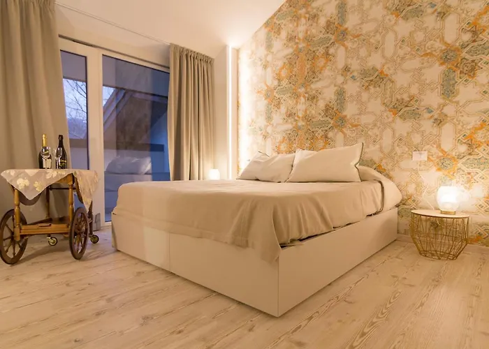 Col De Le Mole - Dolomiti Bellunesi Bed & Breakfast 3*